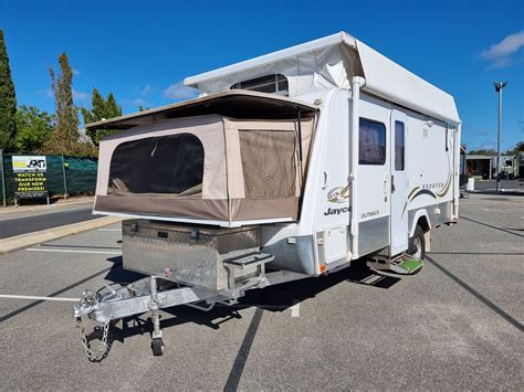 Upgraded for 'off-grid' camping. . Jayco expanda specifications